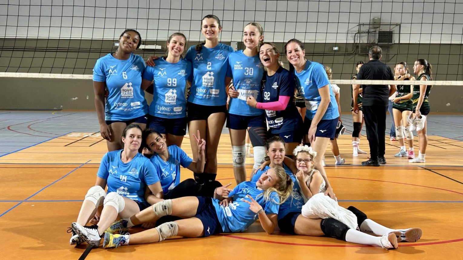 💙 BELLE VICTOIRE A DOMICILE ! 👏