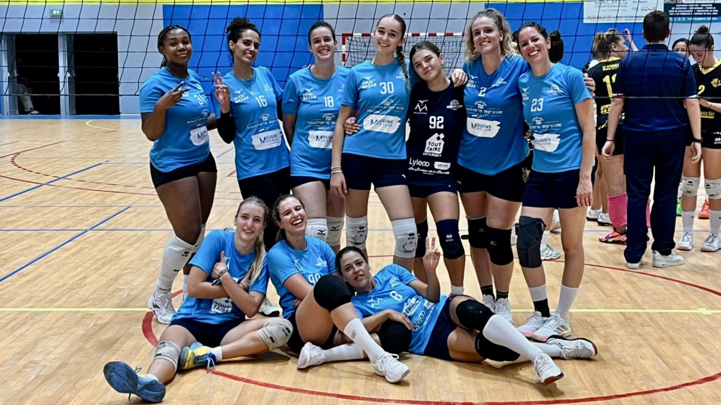 🏐
